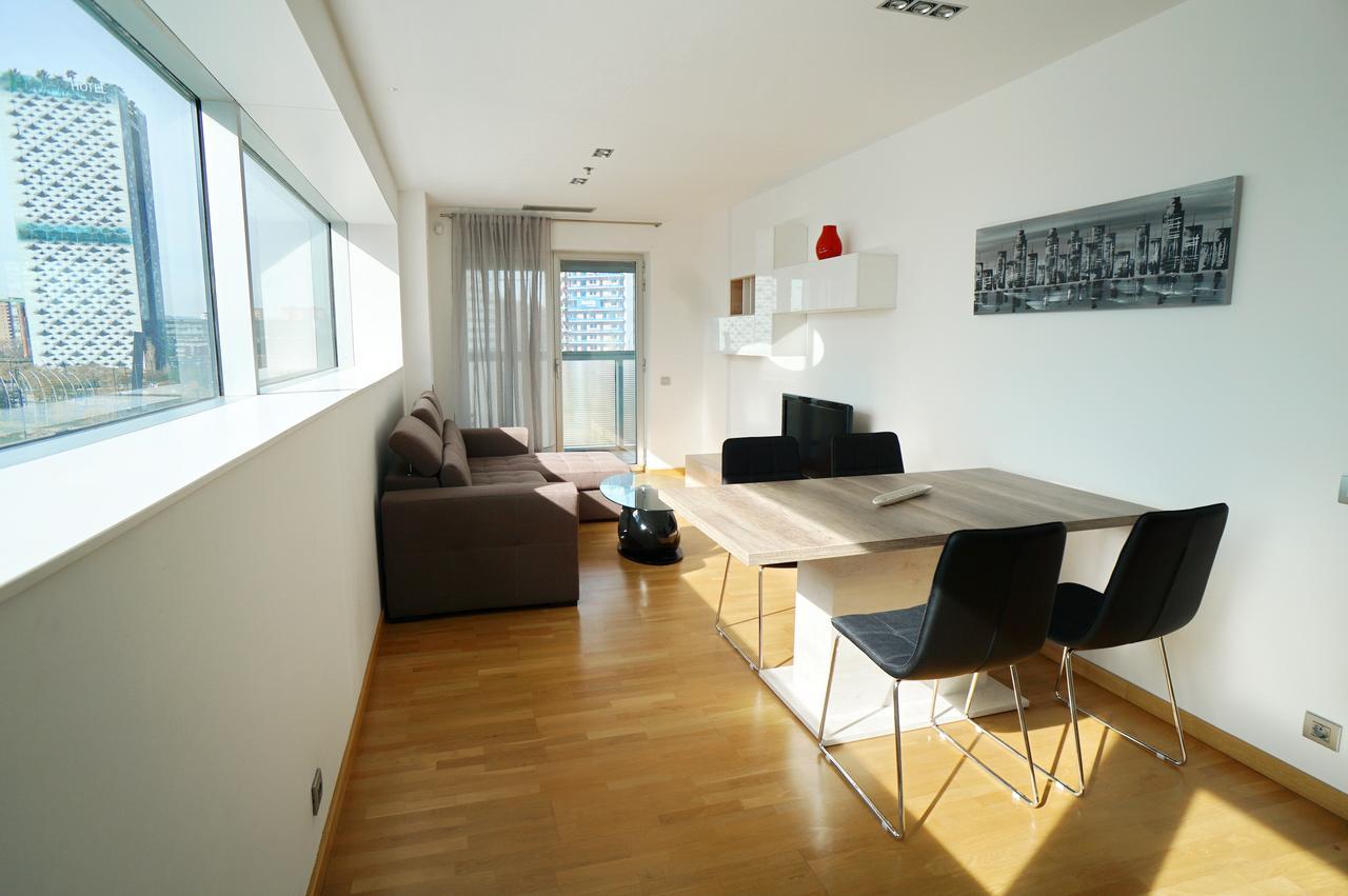 Fira Gran Via - Barcelona4Seasons Appartement L'Hospitalet de Llobregat Buitenkant foto